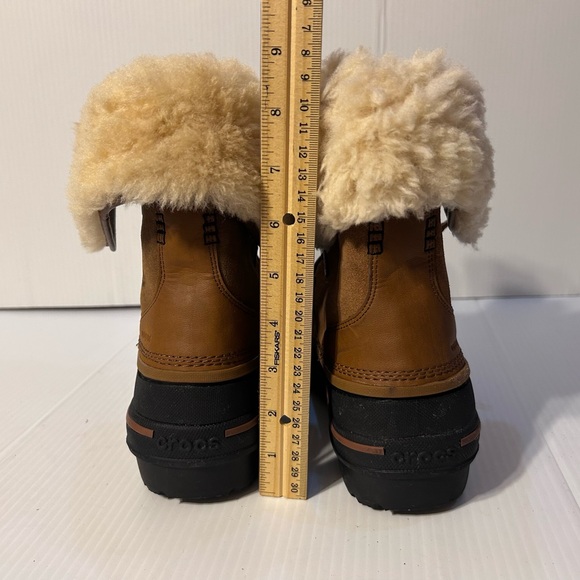CROCS suede lined snow duck boots women size 10 - Picture 5 of 12
